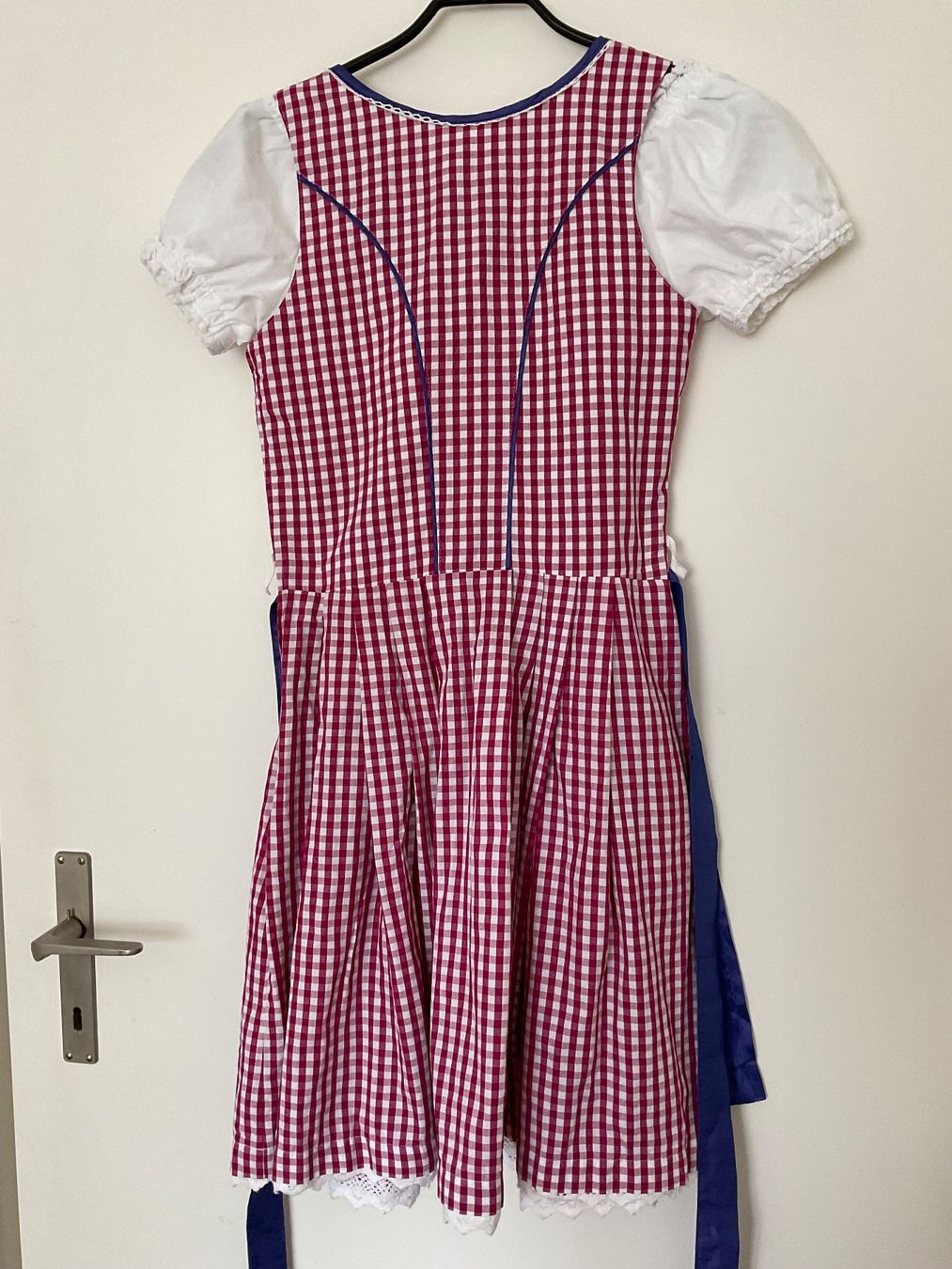 Kleider: MarJo schönes Dirndl mit Bluse Gr 34 top Zustand – Gebraucht aus Urdorf von alda02 2
