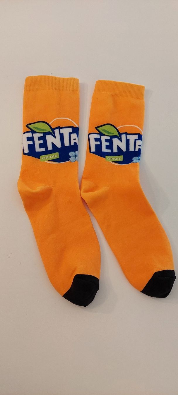 Calze: Socken orange Fentanyl Grösse 39/41 neu – Nuovo (secondo la descrizione) da Rothenburg venduto da Schomi3
