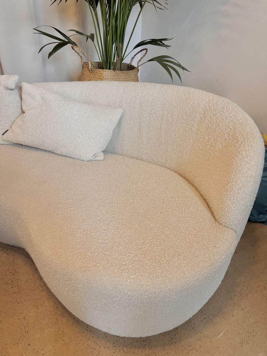 Divani: Sofa von Sofacompany boucle Nierenform – Usato da Zürich venduto da Colorazul 1