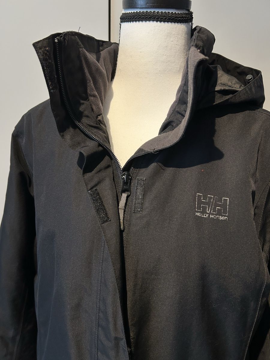 Helly Hansen Jacken: Helly Hansen Jacket Helly Tech Black Size L – Gebraucht aus Genève von NipponiaNippon 2