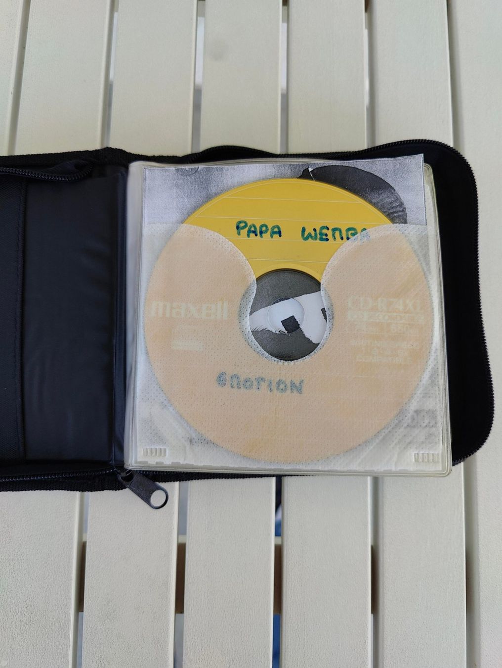CDs: CD Tasche mit Afrikanischer Musik – Gebraucht aus Meggen von SellingGoods_1 2