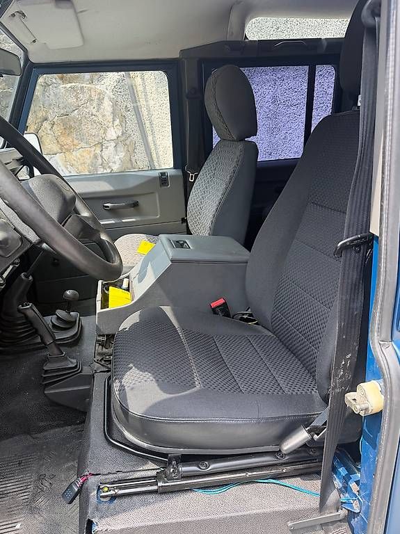 Autos: Land Rover Defender 110 – D'occasion à Rickenbach SZ par Tifulti 3