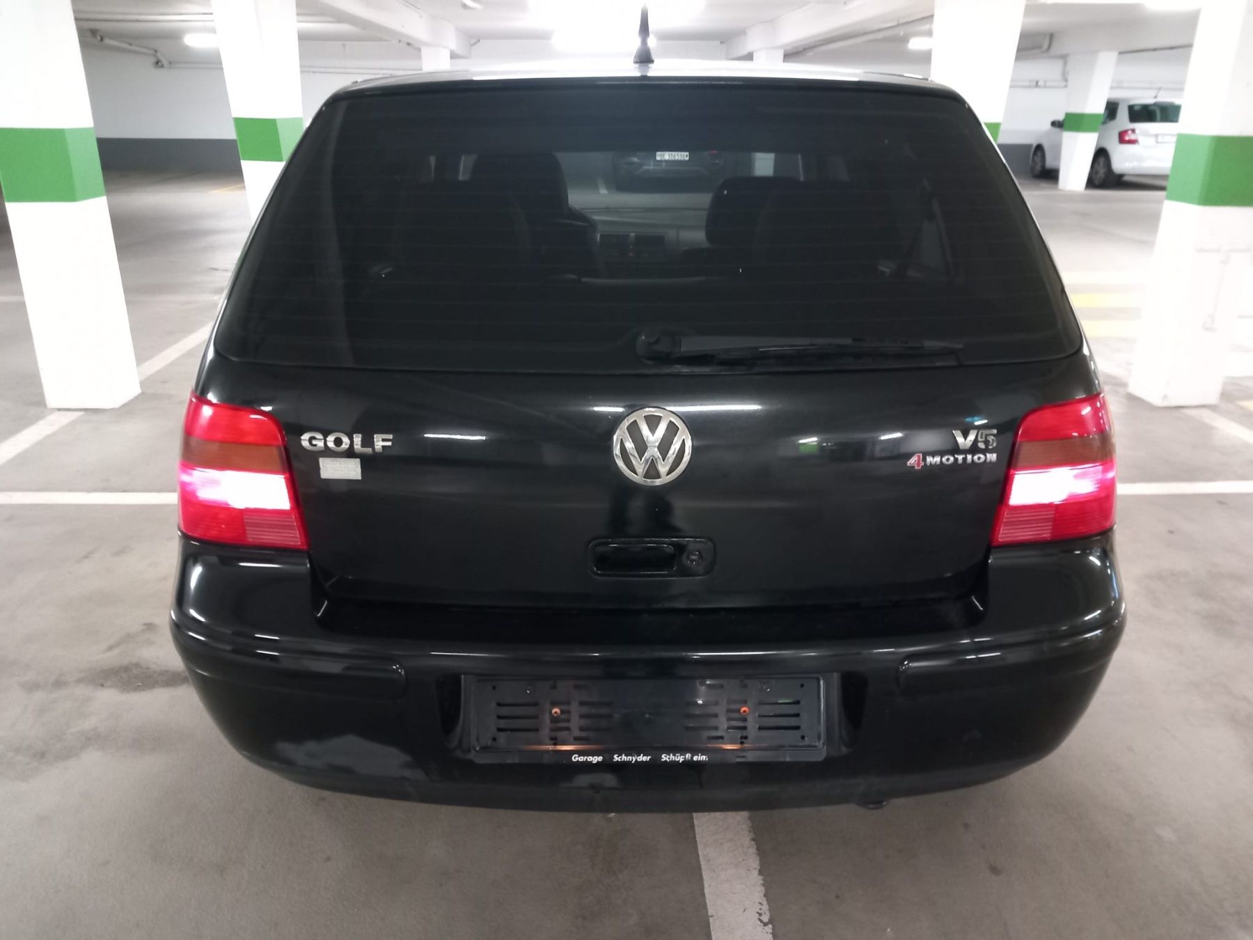 VW Automobili: VW Golf 4 2.3 V5 4motion – Usato da Steg VS venduto da Gooldy 3