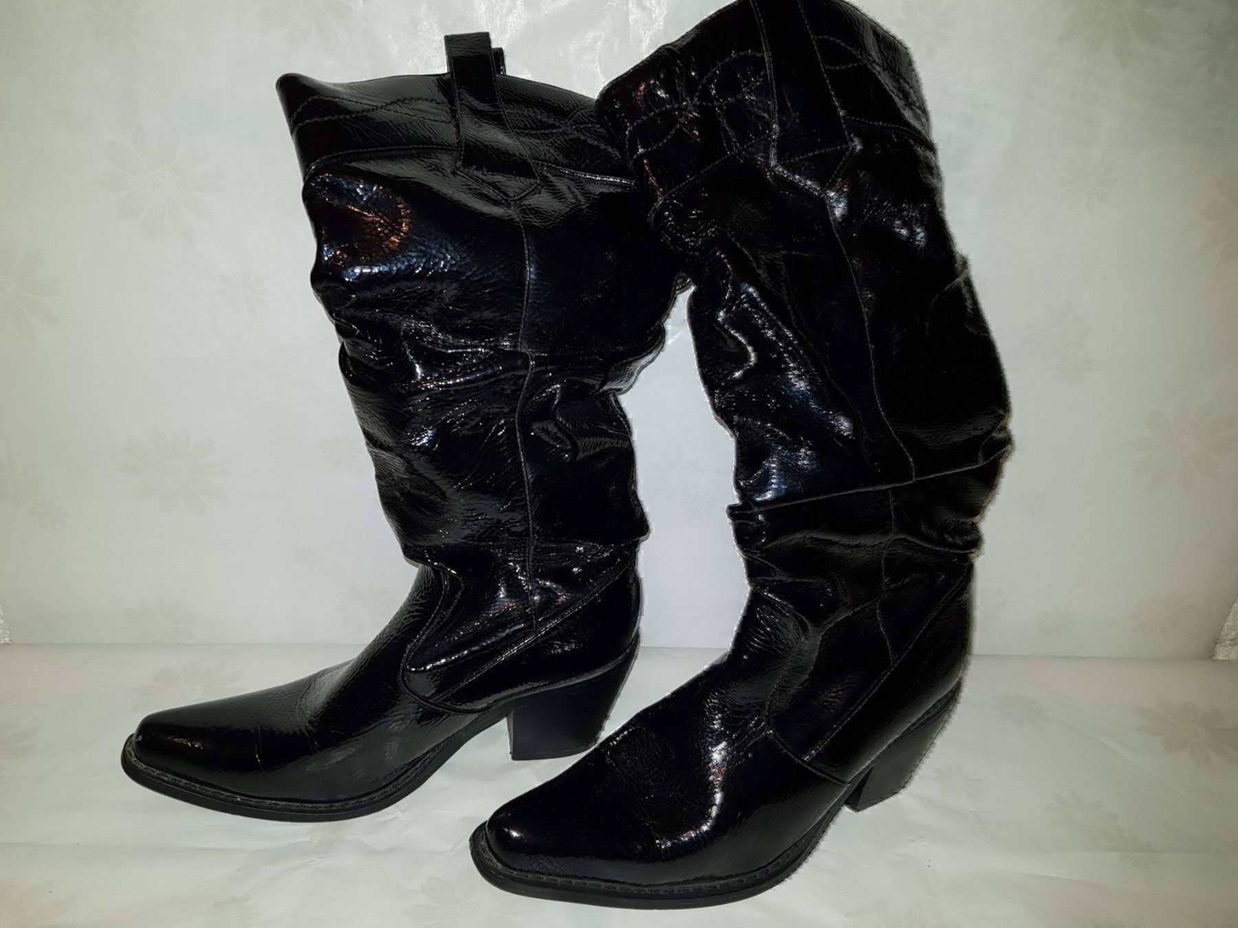 Chaussures femmes: Bottes/Stiefel    Pointure/Nummer  36 – D'occasion à Cossonay-ville par Super-Price-Quality