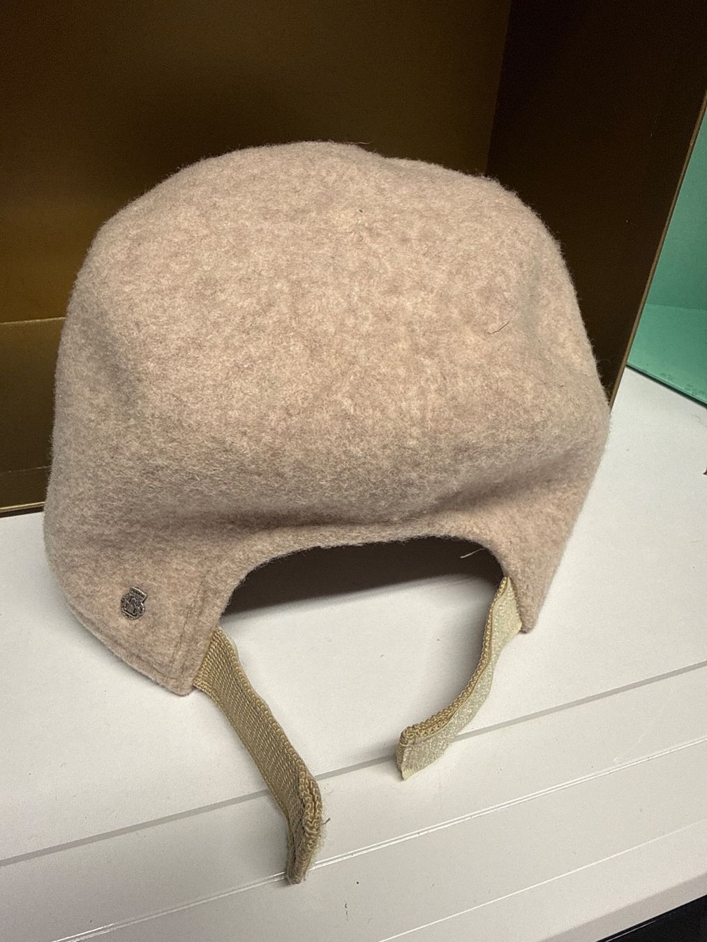 Copricapi, berretti & cappellini: ROECKL Bel Air Cap Damen, Beige – Usato da Birr venduto da WalkyriaM 1