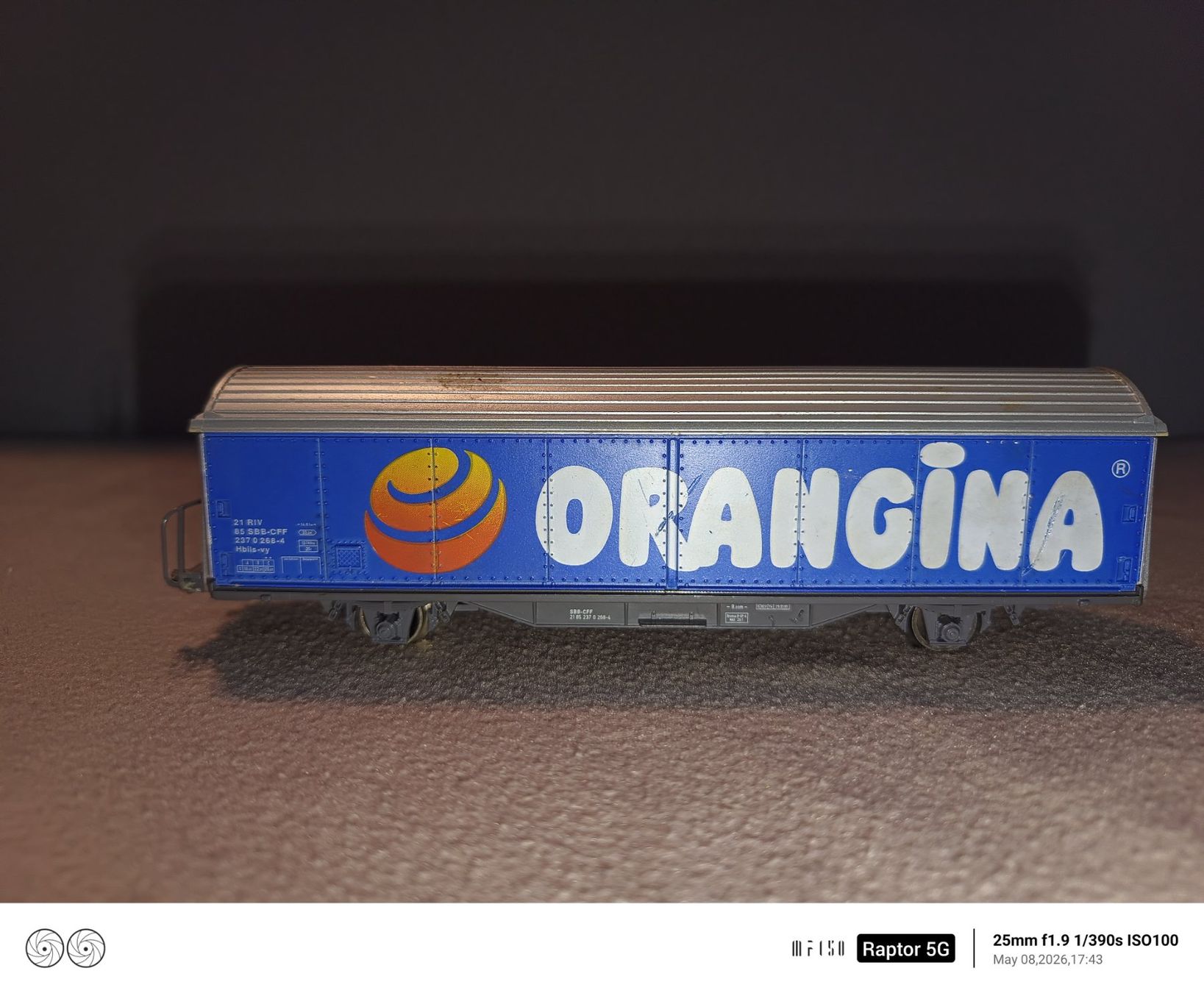 Modellini di ferrovie: H0 Orangina Güterwagen – Usato da Bäch SZ venduto da inf_jgc8
