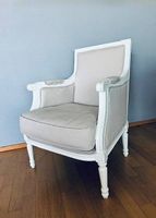 Eleganter Armlehnsessel  Weiss/Beige