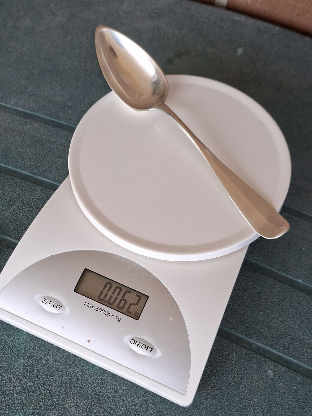 Cucchiai: Alter silber 800 Löffel 62gram – Usato da Ganterschwil venduto da HeidiuPeter