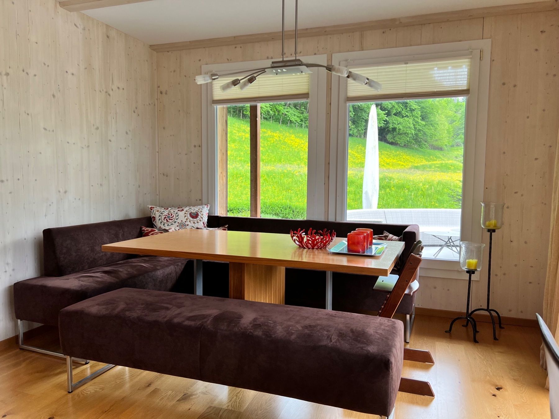Set di tavolo e panche: Tisch mit Sitzecke – Usato da illnau venduto da sweet83 1