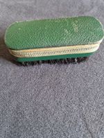 Vintage Reisekit mit Kleiderbürste und Manicureset