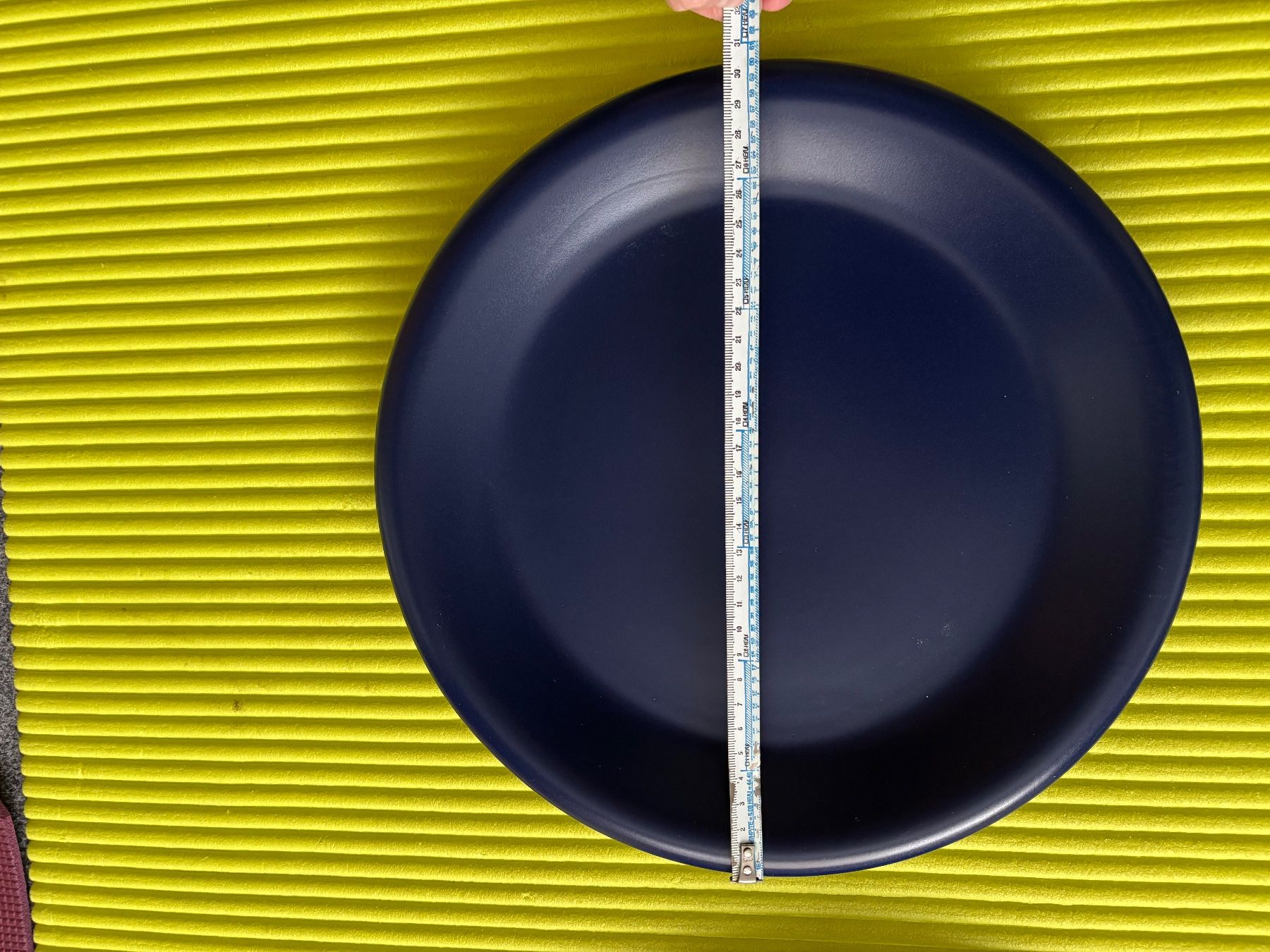 Ikea Teller: 2 dunkelblaue Platzteller – Gebraucht aus Stallikon von Rsiri 1
