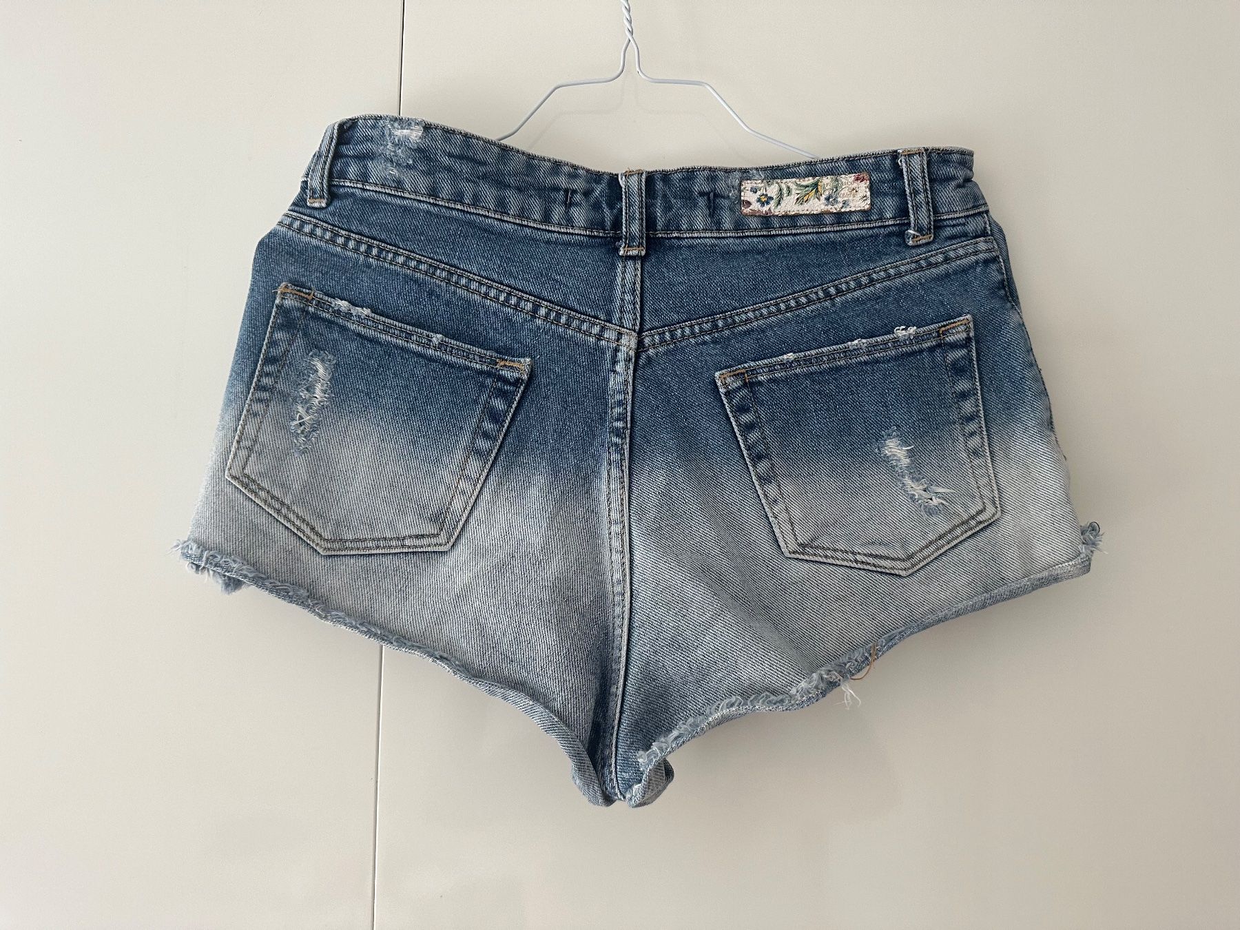 Zara Jeans: Jeans Shorts ZARA Gr. 36 / S – Gebraucht aus Uster von Monika_OB 1