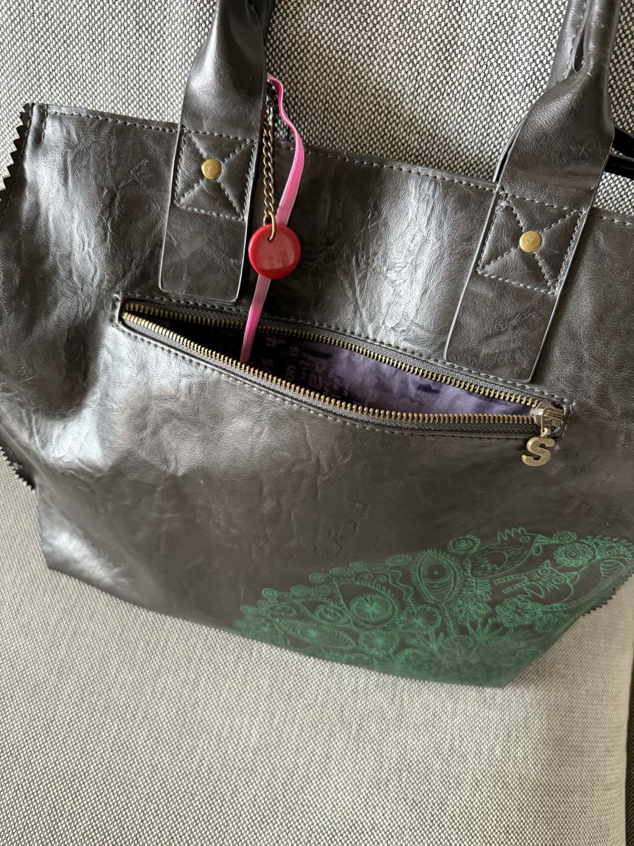 Borse da donna: Desigual Tasche – Usato da Winterthur venduto da ivule2000 2