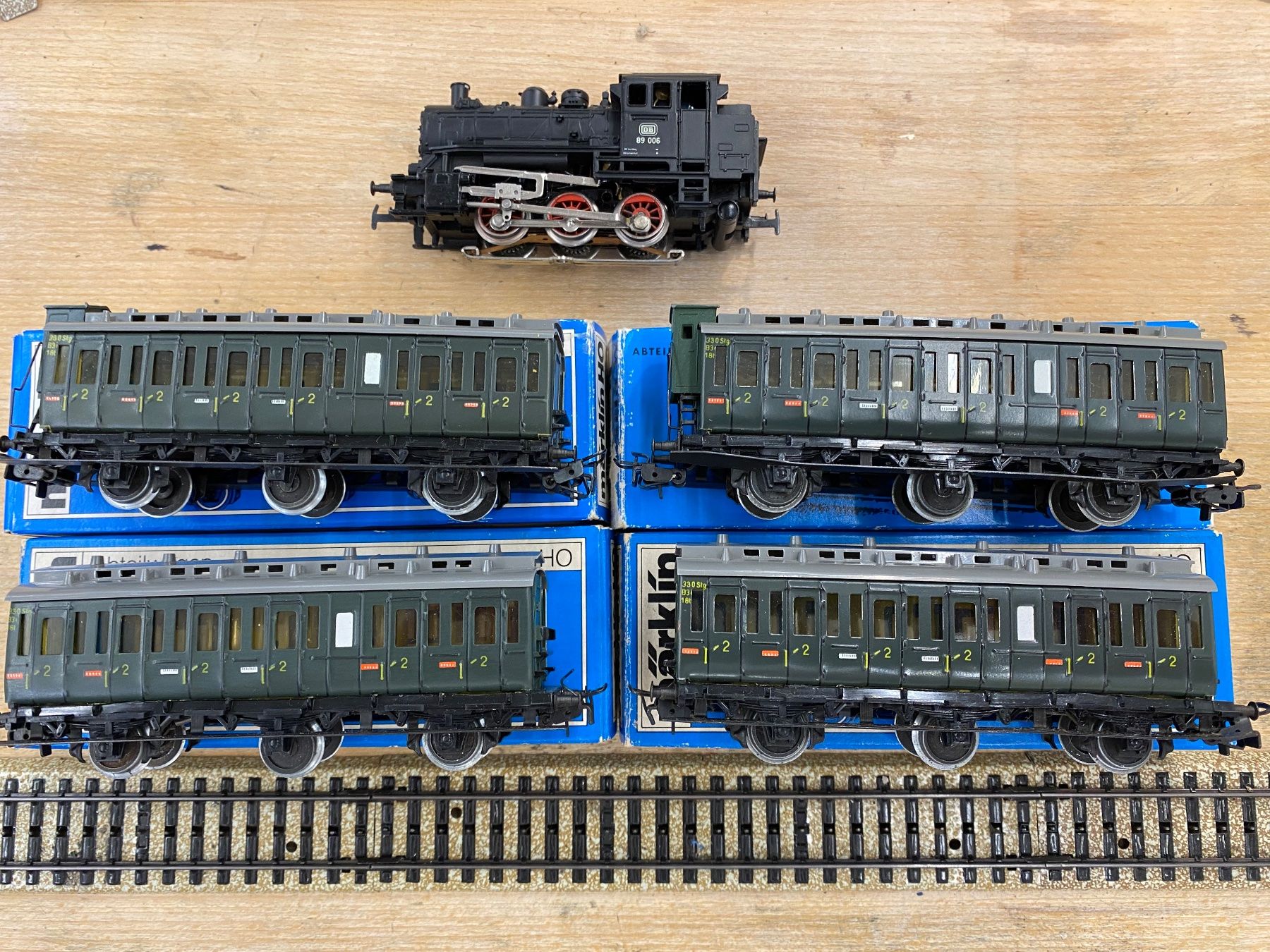 Märklin Modellini di ferrovie: Märklin 3000 DB BR89 Personenzug – Usato da Lupsingen venduto da New-Haven 1