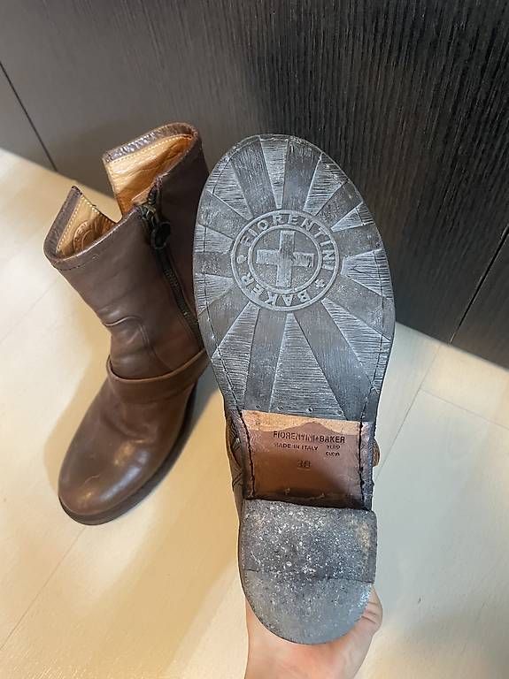 Damenschuhe: Stivale fiorentini+baker – Gebraucht aus Gentilino von ver_n6bc 2