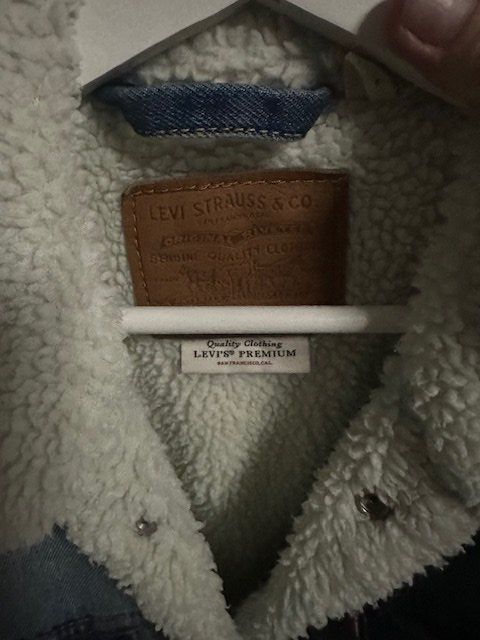 Levi's Giacche: Jeansjacke Levi's Premium – Nuovo (secondo la descrizione) da Pfäffikon ZH venduto da thf_rqs2 1