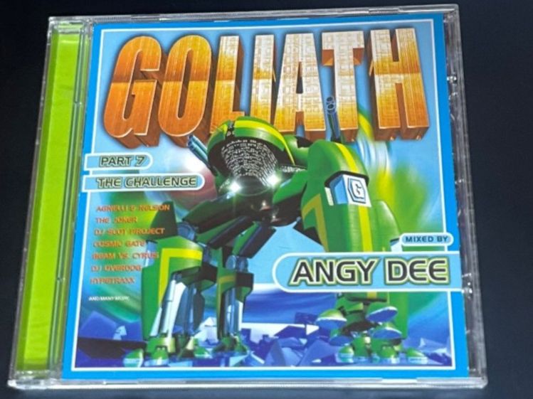 CD: Angy Dee - Goliath Part 7 - The Challenge – Usato da Muri b. Bern venduto da AdidasCollector 3
