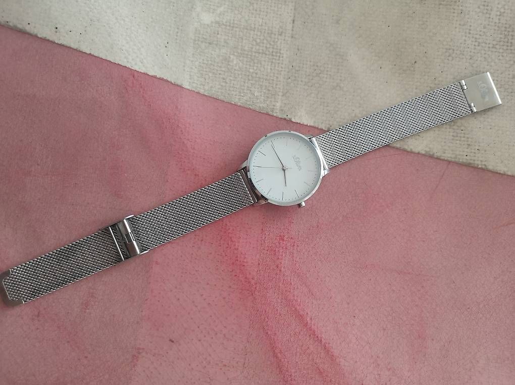 Montres: Uhr S. Oliver – D'occasion à Pratteln par silvermoon78 1