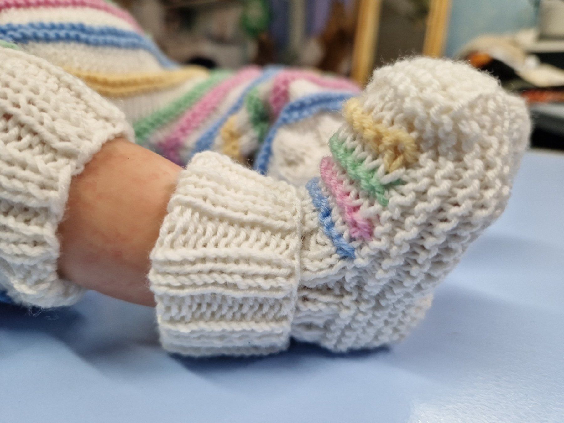 Lotti di vestiti: Ensemble bébé tricoté main 3-6 mois UNIQUE – Nuovo e nell'imballaggio originale da St-Imier venduto da goodber 6