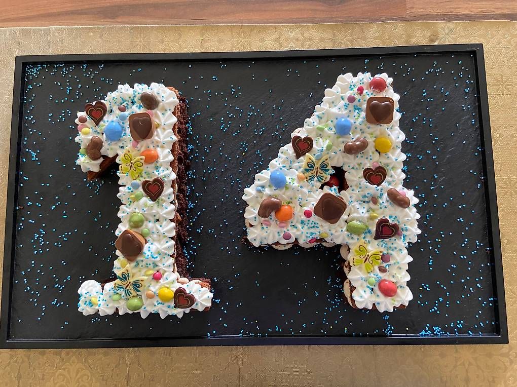 Teglie da forno: Letter Cake Silikonbackformen von 0 - 9 – Usato da Hünenberg venduto da fgg_v79c 4