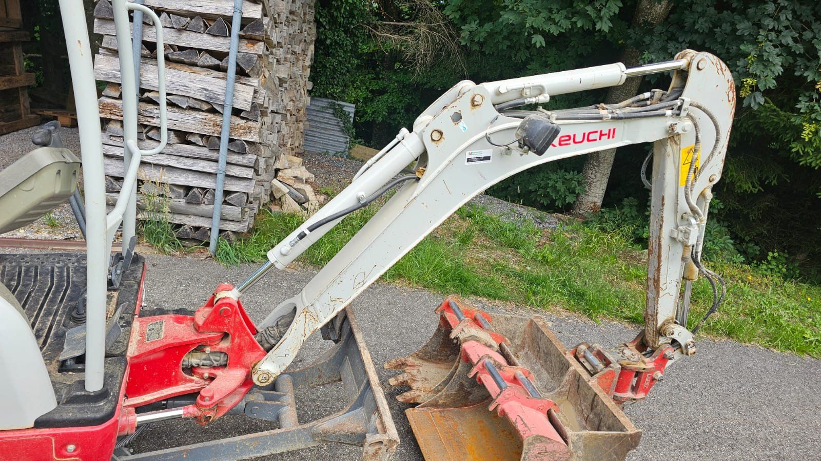 Takeuchi Bagger: Takeuchi TB216 Bagger – Gebraucht aus Lengwil von x-rent 6