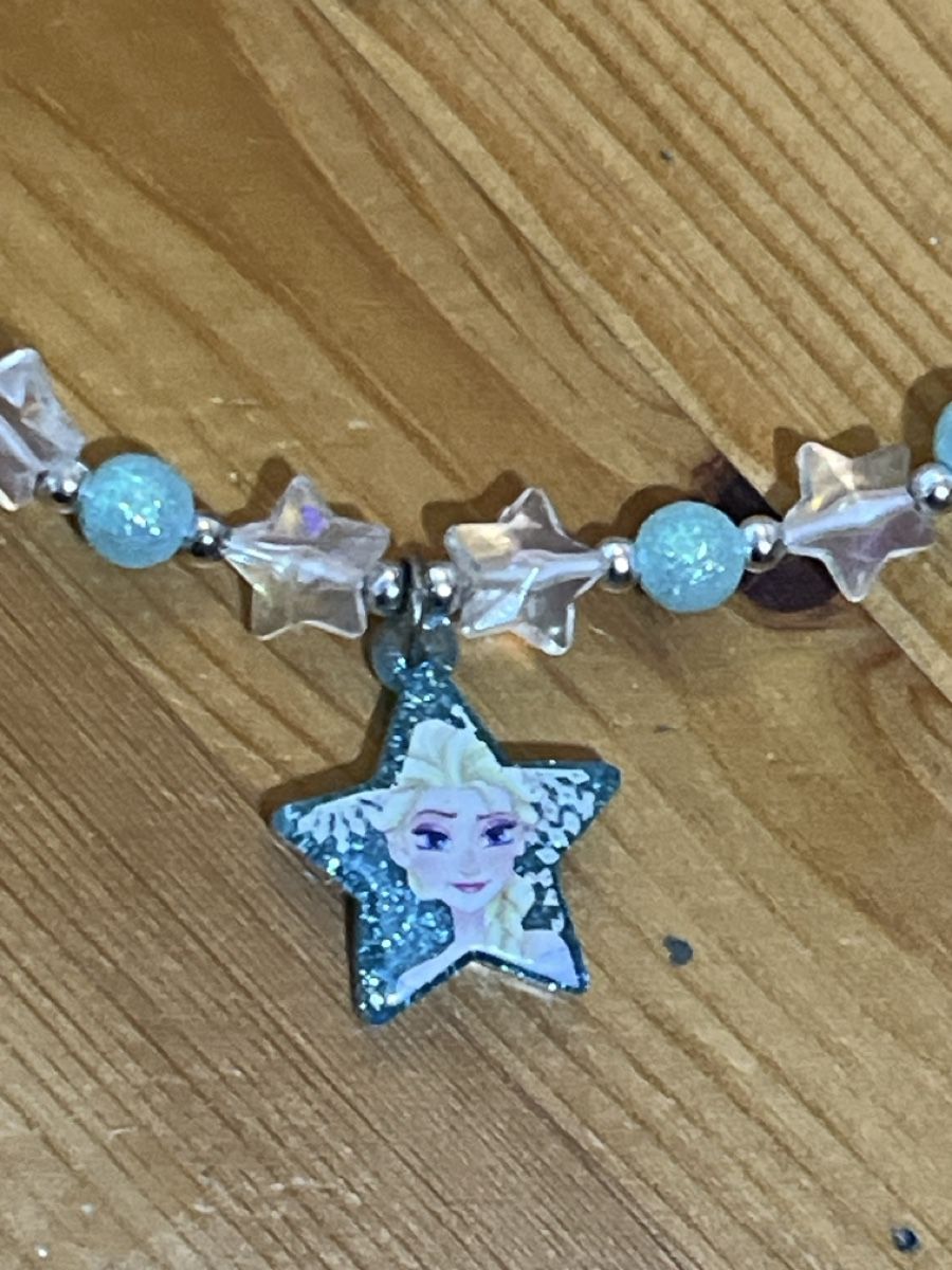Colliers: Schmuck Eiskönigin Elsa – D'occasion à Andelfingen par estark 1