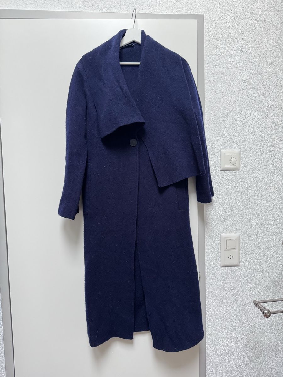 Zara Cappotti: 100% wool coat Zara S navy blue – Usato da Luzern venduto da raquel.m 2