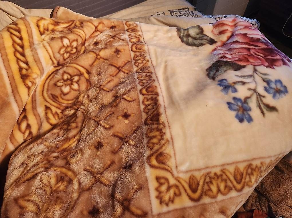 Coperte: Grande couverture – Usato da Onnens FR venduto da Ptiloup14 3