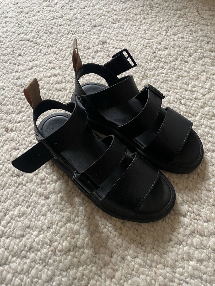 Dr. Martens Scarpe da uomo: Dr.Martens Gryphon Sandals – Usato da basel venduto da wefindwildness