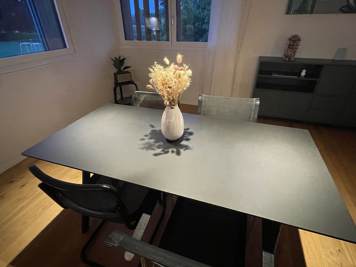 Tavoli: Designeresstisch – Usato da Seuzach venduto da ine_9lm6 3