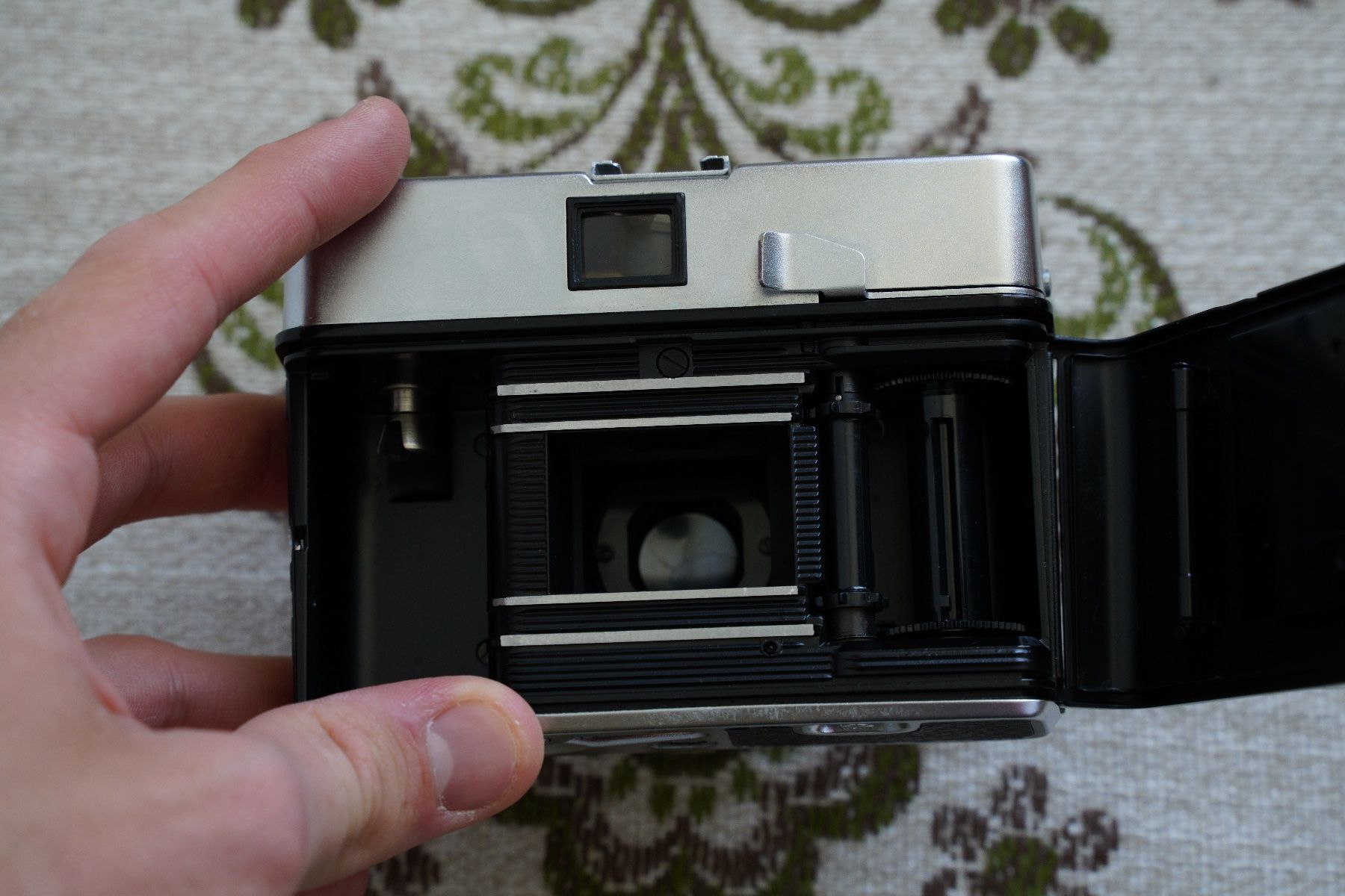 Zeiss Kamera: Zeiss Ikon Contessa - 50mm 2.8 – Defekt aus Dagmersellen von sim_zqh8 7