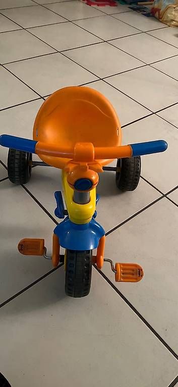 Véhicules pour enfants: Dreirad – D'occasion à Gunzwil par Mercurina82