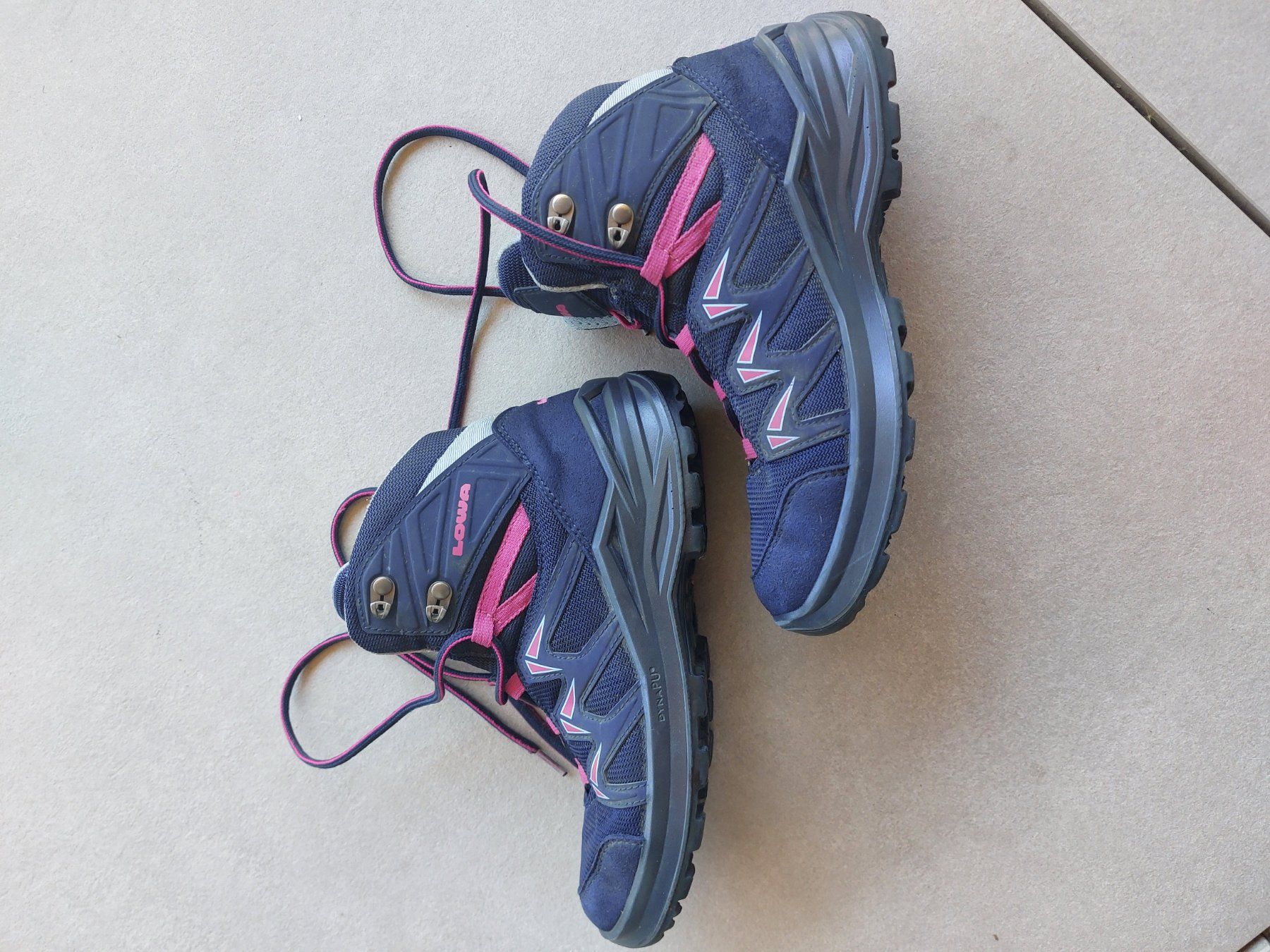 Lowa Scarpe per ragazzi: Lowa Wanderschuhe Gr.35 – Usato da Adligenswil venduto da s.gloggner 2