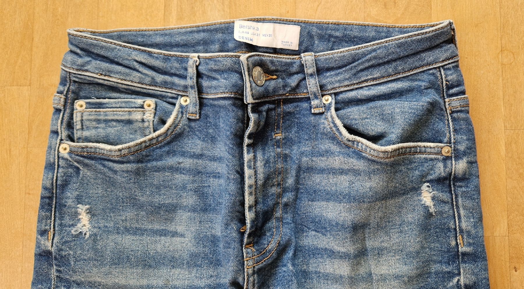 Bershka Jeans: Bershka Jeans – Usato da Muri b. Bern venduto da mlu_vgj7 3