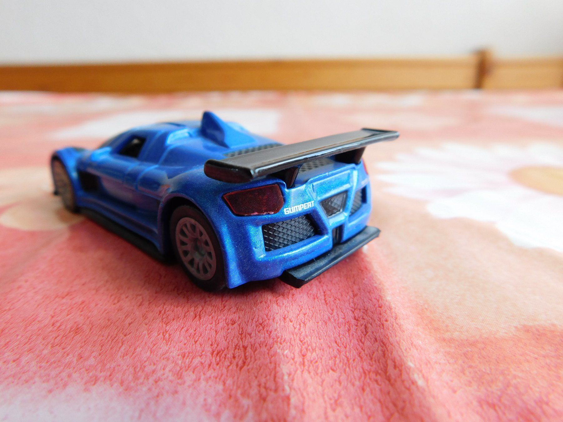 Siku Modellini d'auto: Siku Gumpert Apollo blau – Nuovo (secondo la descrizione) da Strengelbach venduto da Wedi73 6