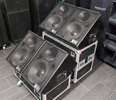Meyer Sound UM-1P Set