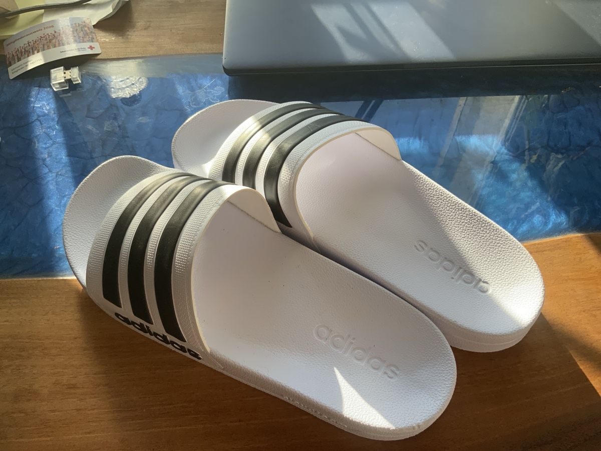 Adidas Chaussures hommes: Adidas badelatschen – Neuf (Voir description) à Kriens par steffen1154