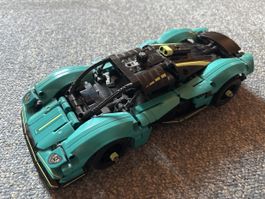 LEGO Technic Aston Martin Valkyrie