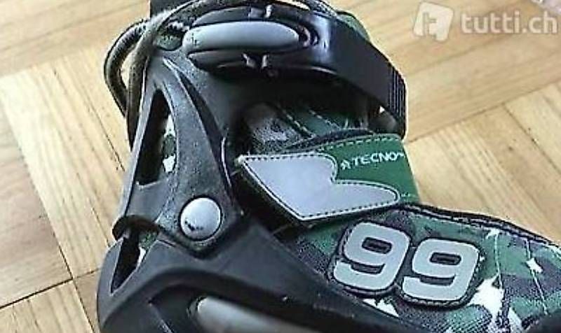 Pattini da ghiaccio: Schlittschuhe 32 33 34 35 – Usato da Itingen venduto da Haefi 3
