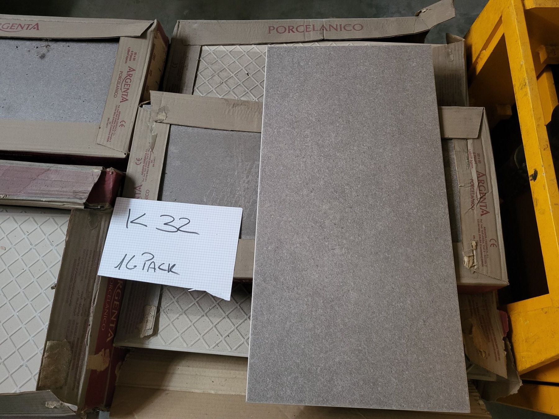 Rivestimenti per pavimenti: Argenta Vasari Gris 30x60 cm – Nuovo e nell'imballaggio originale da Diessenhofen venduto da Osio 2