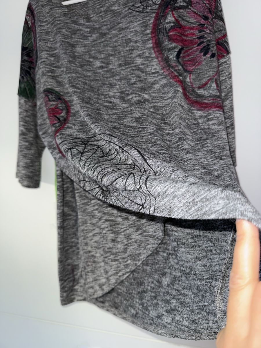 Desigual Maglioni & Felpe: Grauer Desigual Pullover mit Muster, Grösse M,  neuwertig – Nuovo (secondo la descrizione) da arbon venduto da auri4 2