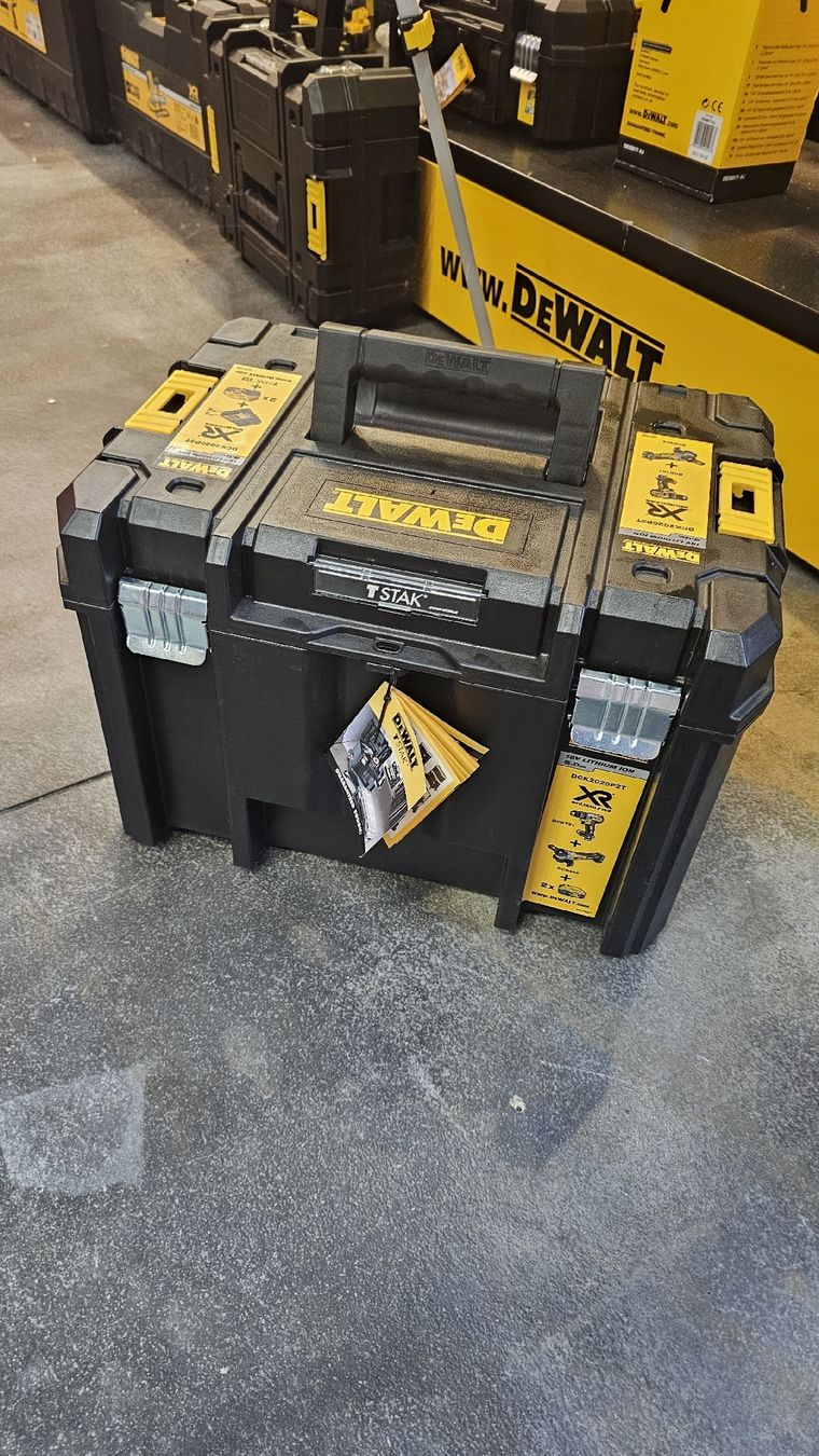 Valigie: DEWALT TSTAK Werkzeugkoffer neu  – Nuovo e nell'imballaggio originale da Koppigen venduto da Bracher_Mail-House 3