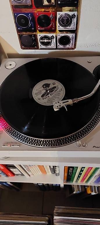 Dischi in vinile: ERIC CLAPTON:"BEHIND THE SUN(1985) LP – Usato da NENDELN venduto da Vinylandmote 3