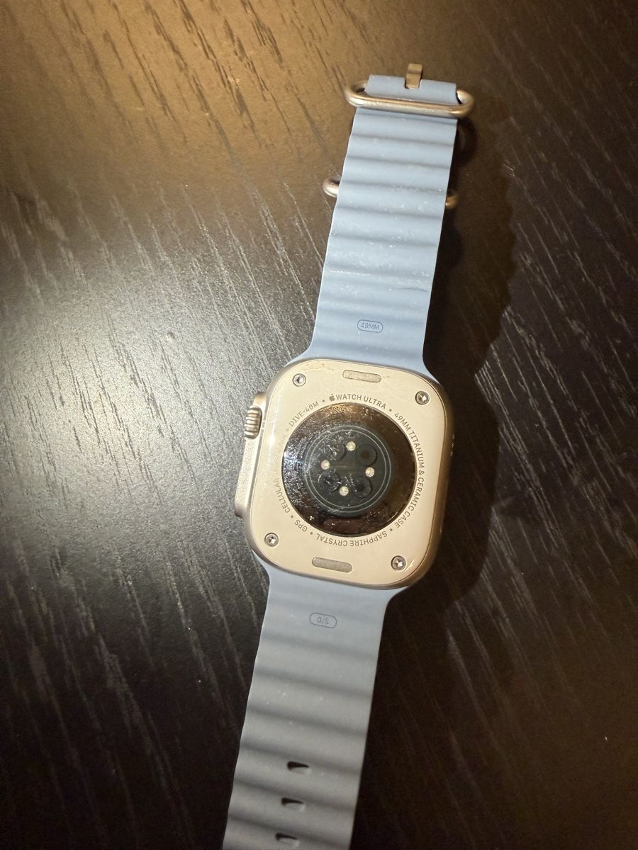 Apple Smartwatch: Apple Watch ultra 3 GPS+Cellular – D'occasion à Interlaken par Matti96 4