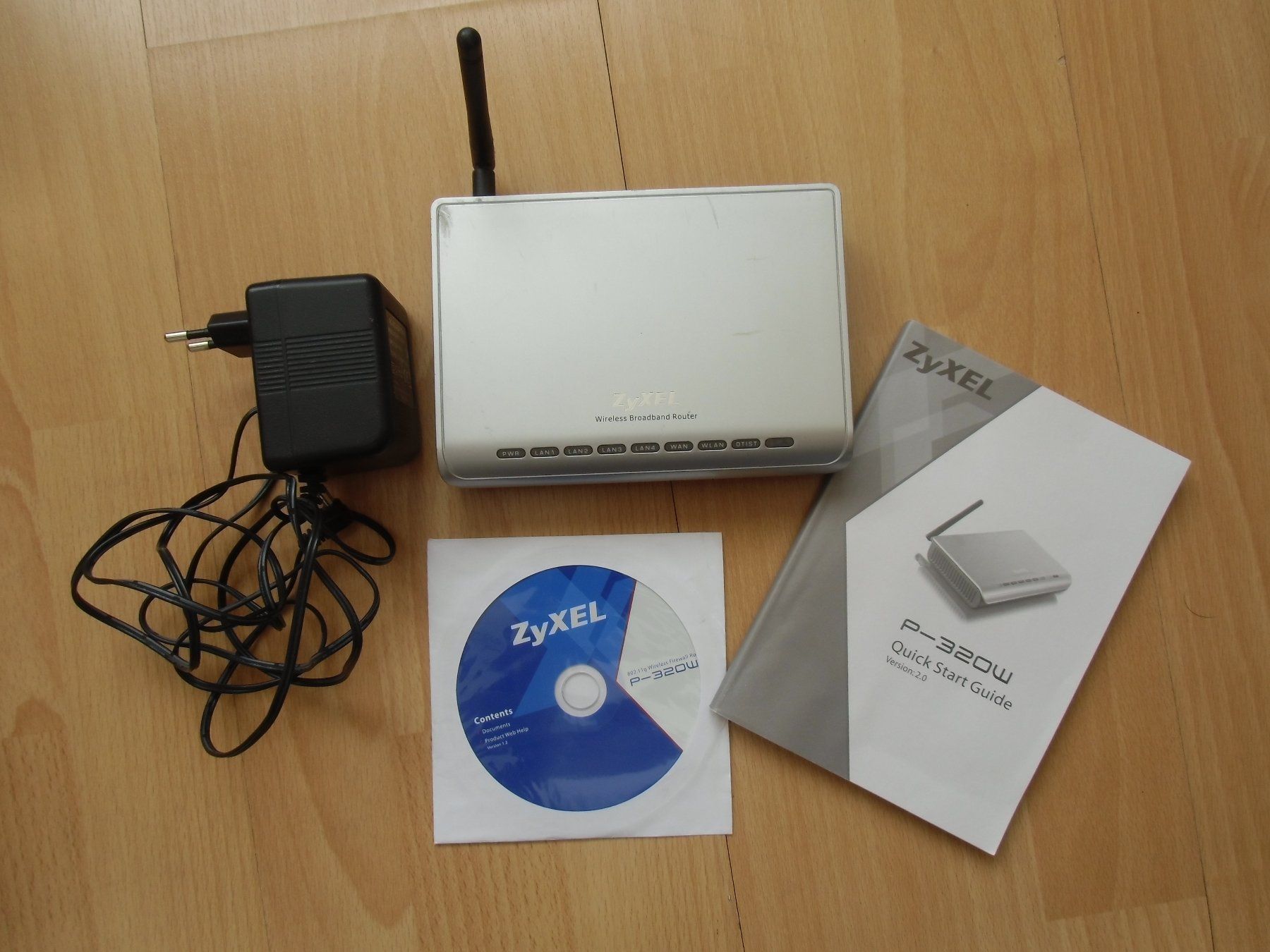 Zyxel Modems & Router: ZyXel P-320W Wireless Broadband Router – Gebraucht aus Düdingen von