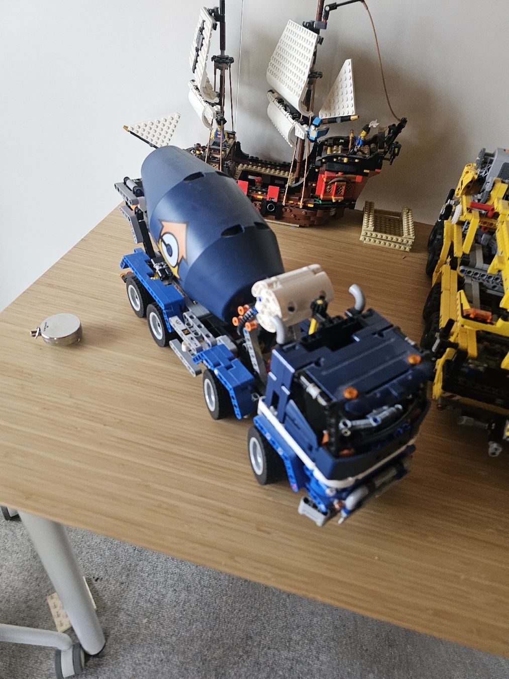 Lego Baukästen: Lego Technic 42112 Betonmischer/LKW – Gebraucht aus Winterthur von kam_6scr