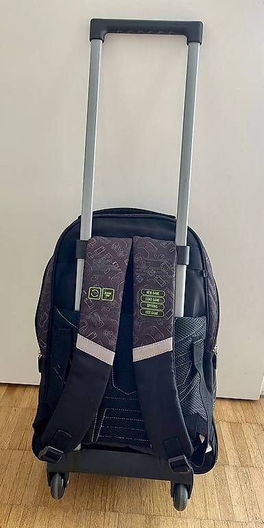 Borse & Zaini: Schulrucksack mit Rollen Trojan Ninja – Usato da Zürich venduto da giovannisp 1