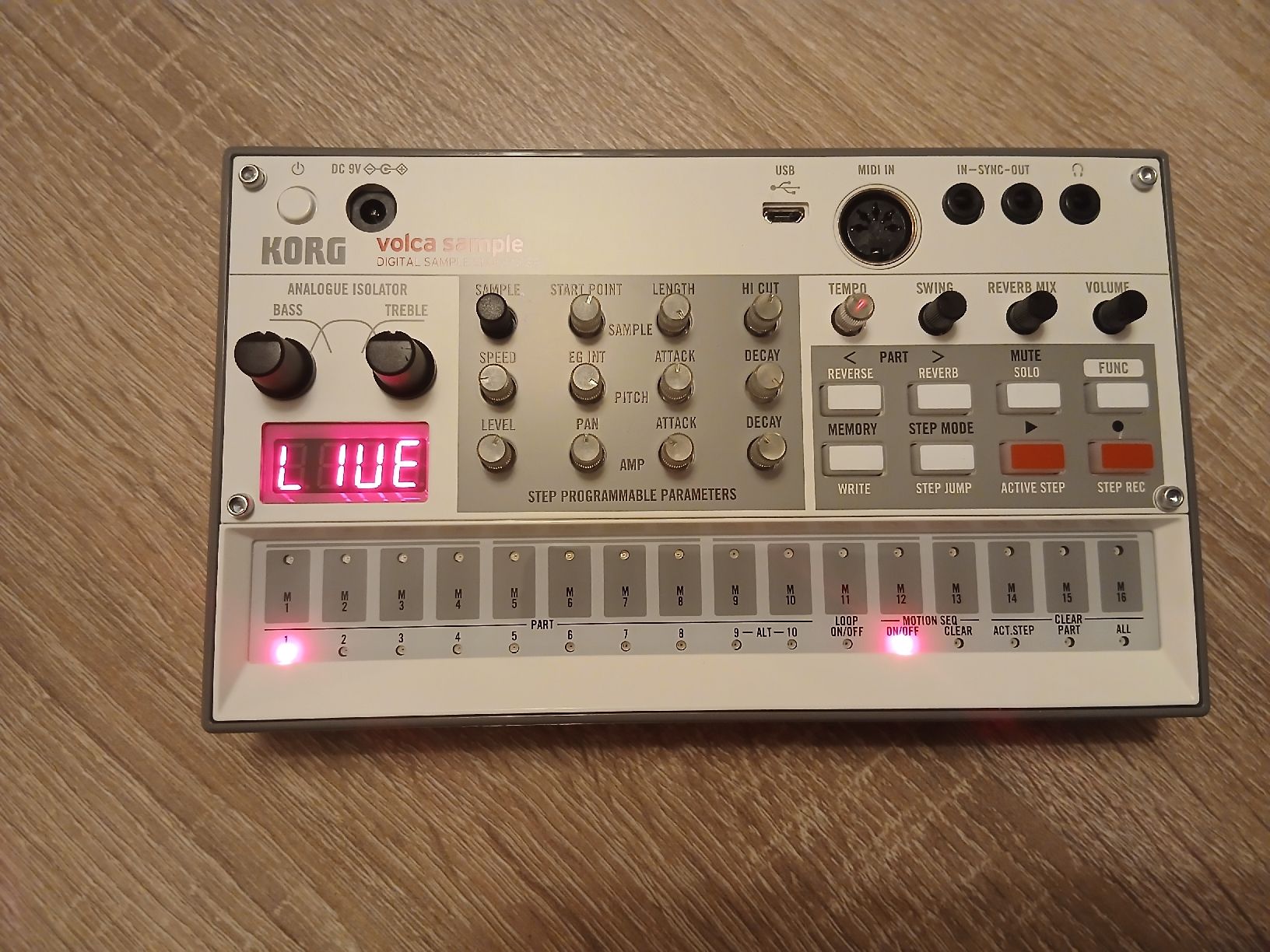 Korg Musikinstrumente: Korg Volca Sample 2 Digital Sequencer, Neu – Neu (gemäss Beschreibung) aus Othmarsingen von Studio15 7