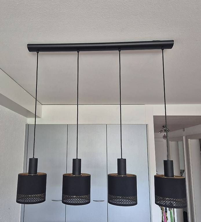 Kronleuchter & Deckenlampen: Esstischlampe schwarz-gold – Gebraucht aus Konolfingen von nad_s29h