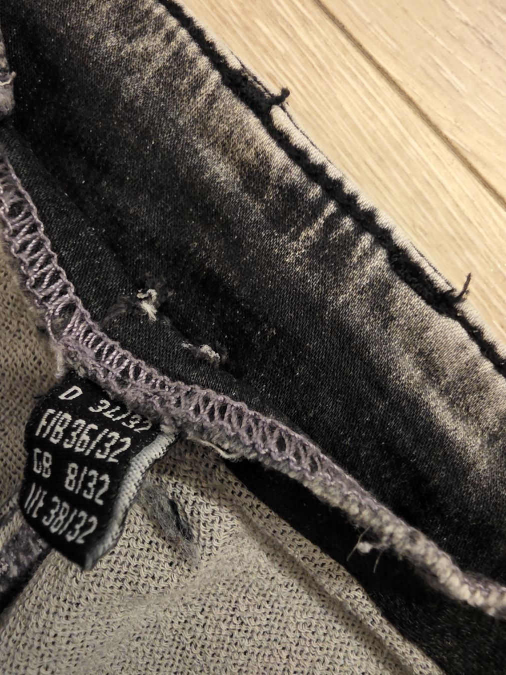 Jeans: 2 Damen Jeans gr 36 – Gebraucht aus Wigoltingen von Zuckerfee84 3